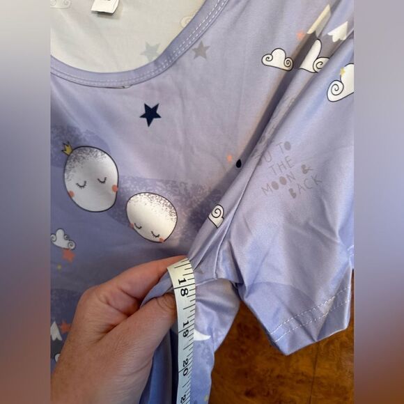 Love you to the moon and back pj set - Picture 6 of 11